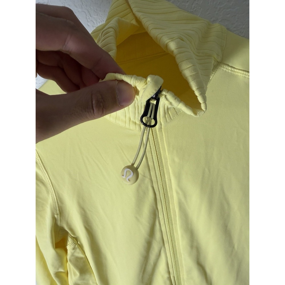 Lululemon Athletica Raja Jacket Womens 6 Reversible Yellow Mesh/Solid Zip Up - Picture 2 of 4